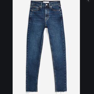 Topshop Jamie Jeans w/ distressed hem